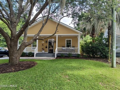 Beautifully renovated Three Bedroom 2 Bath home in downtown - photo 1