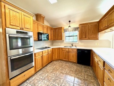 Welcome to 20 Shallow Springs - photo 8