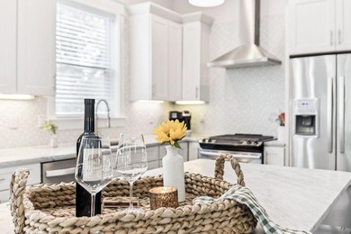 Classic coastal design meets relaxed 30A living in this - photo 10