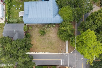 One of the last few buildable lots in downtown Beaufort, located - photo 1
