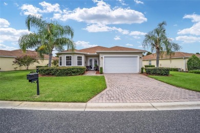 Lake Home For Sale in Oxford, Florida