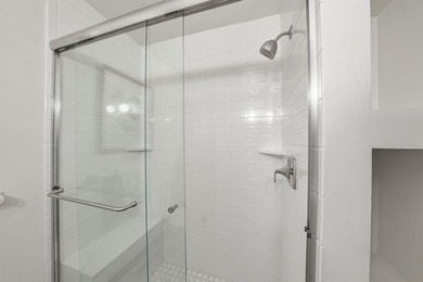 Beautifully updated golf course condo, set along the 18th - photo 27