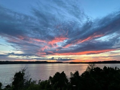 Luxury Lake View Home Site in the Prestigious Neighborhood of - photo 30