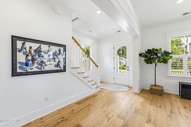 Built in 2021 by Artisan Custom Homes, this beautiful 3-bedroom - photo 8