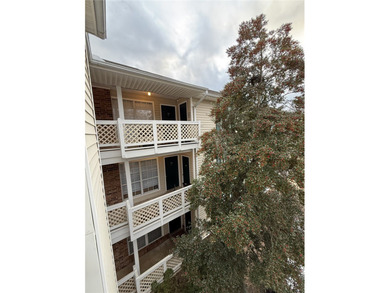 Lake Hartwell Condo For Sale in Clemson South Carolina