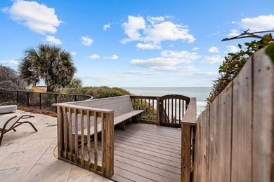 An extraordinary Gulf-front land opportunity ideally positioned - photo 7