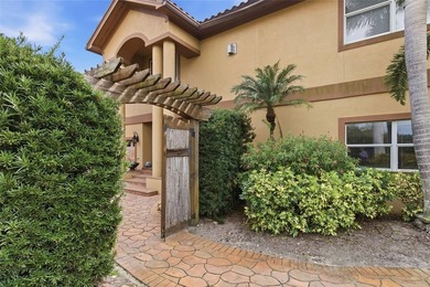 Nestled within the golf course community of Belleair Country - photo 8