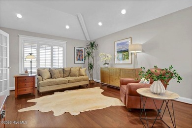 This coastal-designed 4 BR, 3.5 bath residence is a perfect home - photo 20