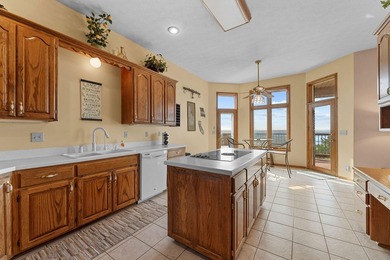 Welcome to you own Table Rock Lake retreat! Nestled in the heart - photo 22