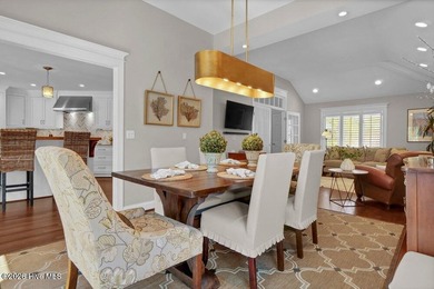 This coastal-designed 4 BR, 3.5 bath residence is a perfect home - photo 23