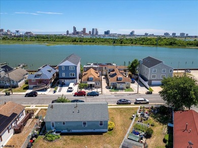 Turnkey waterfront investment opportunity! This fully renovated - photo 23