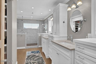 This coastal-designed 4 BR, 3.5 bath residence is a perfect home - photo 33