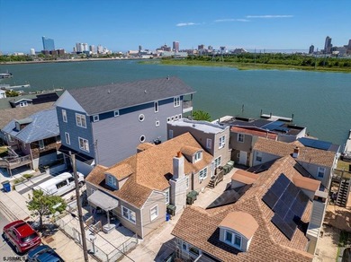 Turnkey waterfront investment opportunity! This fully renovated - photo 34