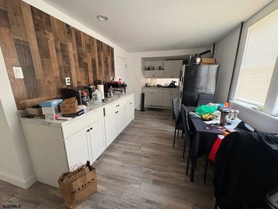 Turnkey waterfront investment opportunity! This fully renovated - photo 44
