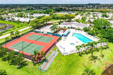 Tucked away as a private end-unit in desirable Town Villas, this - photo 45