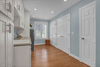 This coastal-designed 4 BR, 3.5 bath residence is a perfect home - photo 47