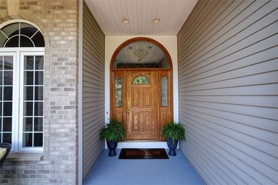 Impeccably maintained and thoughtfully designed, this spacious - photo 5