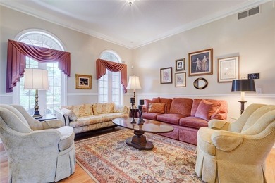 Impeccably maintained and thoughtfully designed, this spacious - photo 10