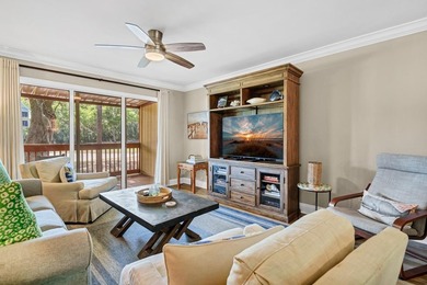 Beautifully remodeled & freshly updated 2 Bedroom, 2 Bath Villa - photo 13