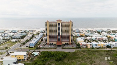 Welcome to Sanibel, where coastal luxury and convenience meet in - photo 24
