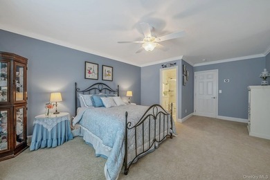 Charming home located in a 55+ gated community, ideally situated - photo 25