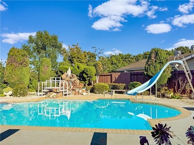 It's your lucky day - the perfect coastal oasis is finally for - photo 39