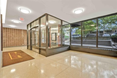 Welcome to 1065 Vermont Street, Unit 4F - a bright and spacious