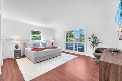 One of the largest waterfront residences in Lighthouse Point - photo 18
