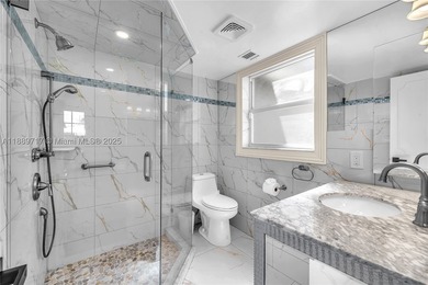 One of the largest waterfront residences in Lighthouse Point - photo 20