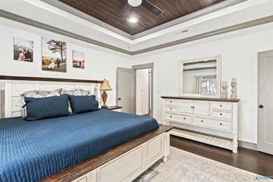 Stunning full brick home built in 2021 with 4 beds, 3 baths and - photo 21