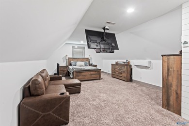 Stunning full brick home built in 2021 with 4 beds, 3 baths and - photo 36