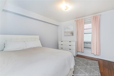 Welcome home to this bright one-bedroom in the heart of Bay