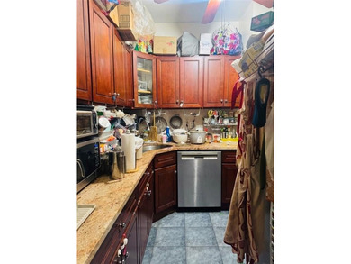 Great investment opportunity, located in Bay Ridge! This 6 - photo 10