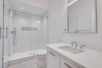 Find your brand-new Hamptons escape on an acre in Southampton - photo 27