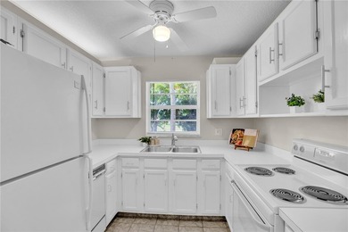 Popular B floor plan end unit in Vista Royale, a vibrant 55+ - photo 3