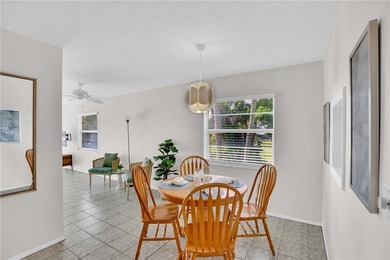 Popular B floor plan end unit in Vista Royale, a vibrant 55+ - photo 4