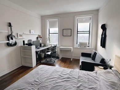 Welcome to Unit A304 at 160-15 Powells Cove Blvd, located in the - photo 6