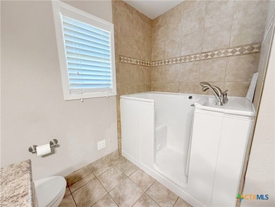 MOTIVATED SELLER. Charming Canyon Lake Retreat with Panoramic - photo 27