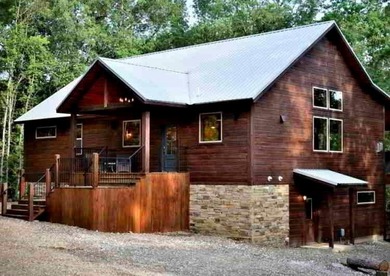 Broken Bow Lake Home For Sale in Broken Bow Oklahoma