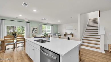 Additional listing photo 1