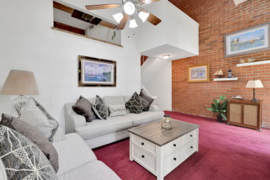 Easy Townhouse Living - photo 8