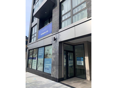 279 Sumpter Street presents an opportunity to acquire a - photo 2