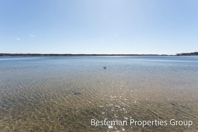 Exquisite opportunity! With over 14 acres and 250 ft of lake - photo 17