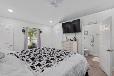 Welcome home to this GORGEOUS fully renovated property at 24 - photo 17