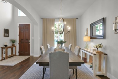 Sophisticated residence situated just off the tee of the golf - photo 5