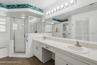 RARE find! This well-maintained 3/2/2 home sits on a half-acre - photo 25
