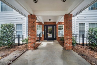 Stylishly updated and move-in ready, this second-floor - photo 2