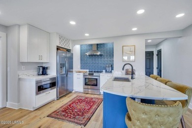 Stylishly updated and move-in ready, this second-floor - photo 5