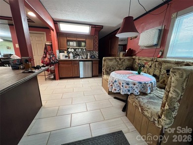 Looking for a big home with lots of space and storage? Here it - photo 10