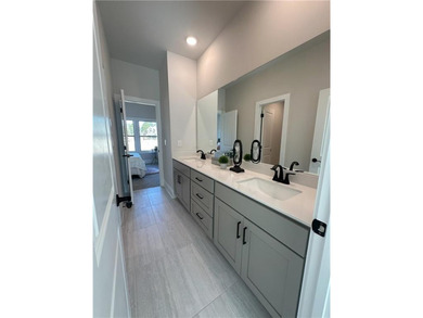Penny Plan Lot 182: 5BR/ 4.5BA on Basement with 4 CAR GARAGE ON - photo 22
